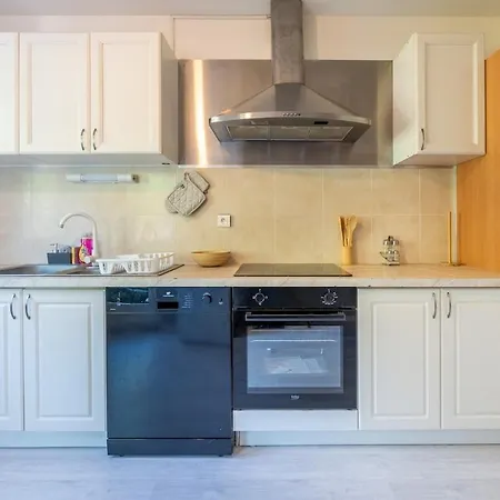 Proche Centre Thones, Cosy Entre Lac&montagnes Apartment